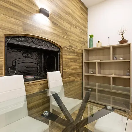 Apartment Charming 2br House Of Character In W/wifi By 360 Estates *