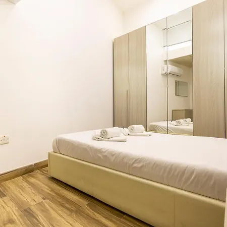 Apartment Charming 2br House Of Character In W/wifi By 360 Estates